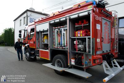Samoch&oacute;d pożarniczy, ratowniczo - gaśniczy VOLVO dla OSP Wilkowyja